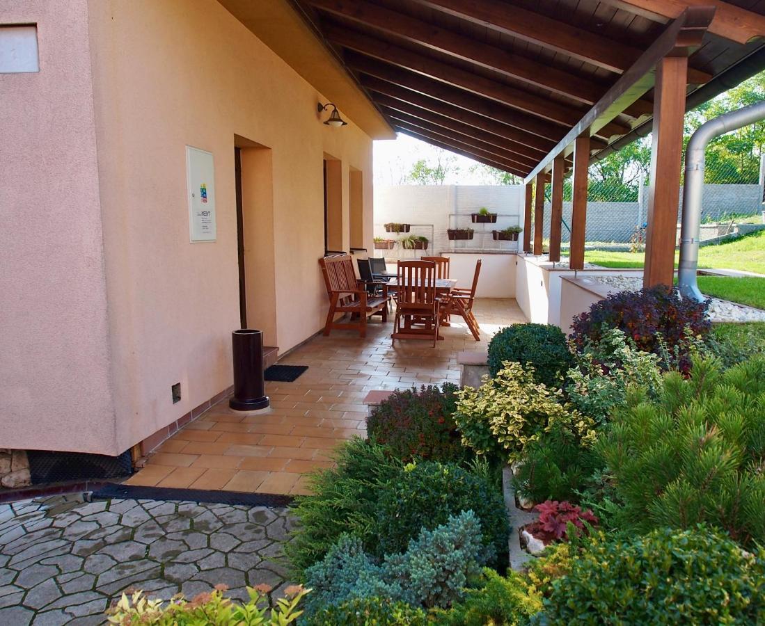 Apartmán Nesyt Sedlec  Exterior foto